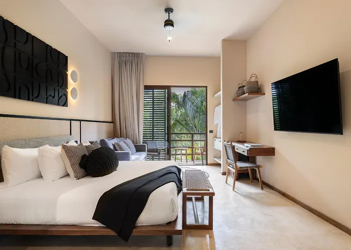 Era 4* Tulum